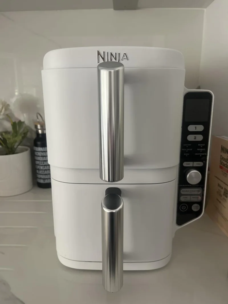 Ninja Double Stack XL SL400EUWH blanc fermé, vu de face
