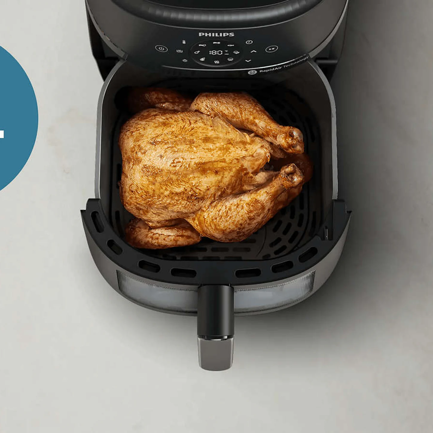 Philips Airfryer Série 2000 avec tiroir ouvert et poulet, accompagné de l’indication 6,2 litres
