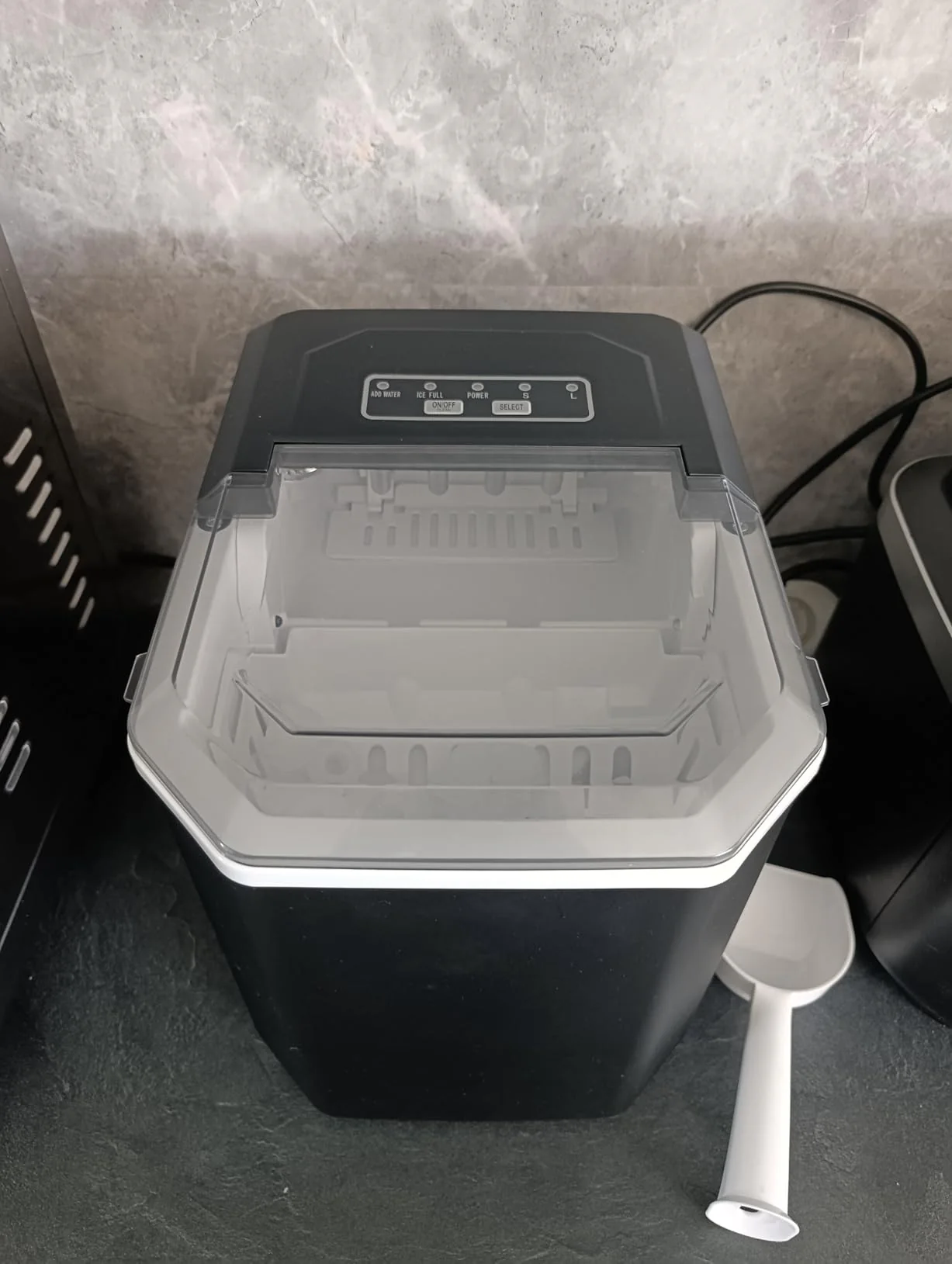 Machine à glaçons Vpcok Direct HZB-12/G noire avec couvercle transparent et pelle